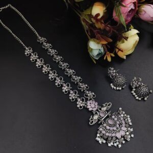 Oxidized Necklace (Light Pink)